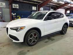 2022 Alfa Romeo Stelvio
