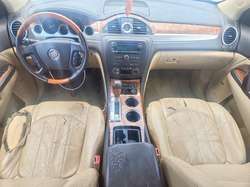 2011 Buick Enclave CXL — 11