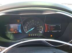2015 Ford Fusion SE Hybrid — 12