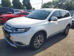 2016 Mitsubishi Outlander SE