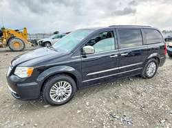 2015 Chrysler Town & Country Touring L