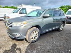 2011 Toyota Highlander Base