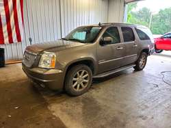 2012 GMC Yukon XL Denali