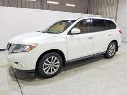 2014 Nissan Pathfinder S