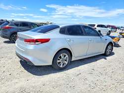 2016 KIA Optima LX — 6