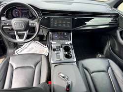2020 Audi Q7 Premium — 8