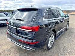 2020 Audi Q7 Premium — 5