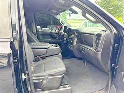 2021 Chevrolet Silverado K1500 Custom — 10