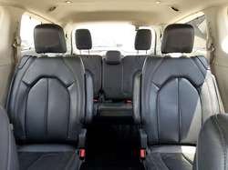 2020 Chrysler Pacifica Touring L — 2