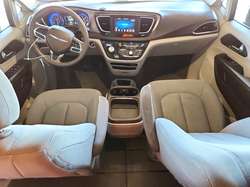 2018 Chrysler Pacifica Touring Plus — 12
