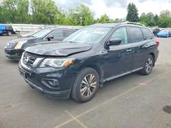 2017 Nissan Pathfinder SV