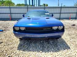 2012 Dodge Challenger SXT — 8