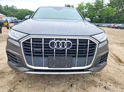 2021 Audi Q7 Premium Plus — 9