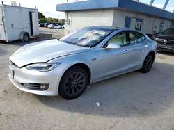2017 Tesla Model S 75D