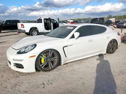 2014 Porsche Panamera S Hybrid
