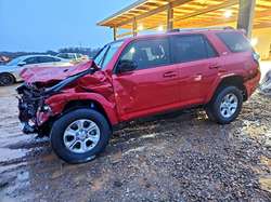 2023 Toyota 4RUNNER SE