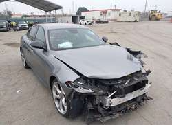 2019 Alfa Romeo Giulia TI Sport RWD