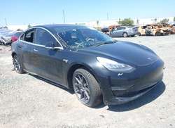 2018 Tesla Model 3 Long Range/MID Range