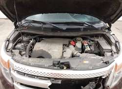 2012 Ford Explorer XLT — 10
