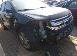 2013 Ford Edge Limited — 17