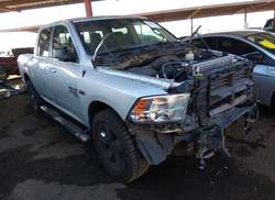 2019 RAM 1500 Classic BIG Horn  4X4 5'7 BOX
