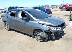 2021 Nissan Versa S Xtronic CVT