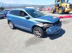 2015 Volvo XC60 T5 Premier