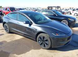 2025 Tesla Model 3 Long Range Rear-Wheel Drive/Standard Rear-Wheel Drive