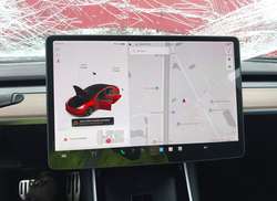 2020 Tesla Model 3 Long Range Dual Motor ALL-Wheel Drive — 18