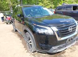2023 Nissan Pathfinder Platinum 4WD
