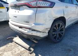 2015 Ford Edge Sport — 6