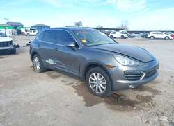 2012 Porsche Cayenne  