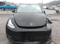 2021 Tesla Model Y Performance Dual Motor ALL-Wheel Drive — 13