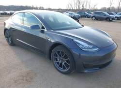 2018 Tesla Model 3 Long Range/Performance