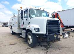 2017 Freightliner 108SD  