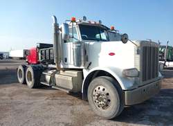 2015 Peterbilt 389  
