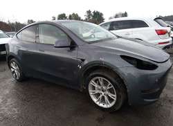 2023 Tesla Model Y AWD/Long Range Dual Motor ALL-Wheel Drive