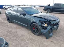 2023 KIA Stinger GT2