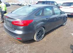 2016 Ford Focus SE — 4