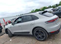 2021 Porsche Macan   — 15