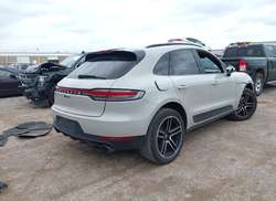 2021 Porsche Macan   — 4