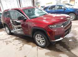 2023 Jeep Grand Cherokee Laredo 4X4