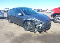 2023 Tesla Model Y Performance Dual Motor ALL-Wheel Drive