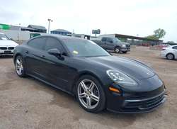 2018 Porsche Panamera 4
