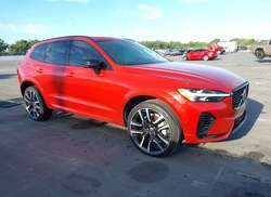 2024 Volvo XC60 Recharge Plug-IN Hybrid T8 Ultimate Dark Theme