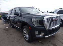 2022 GMC Yukon XL 4WD Denali