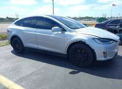 2016 Tesla Model X  