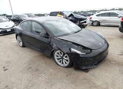 2022 Tesla Model 3 Rear-Wheel Drive