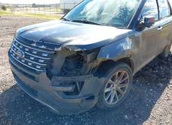 2016 Ford Explorer Limited — 6