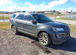 2016 Ford Explorer Limited — 1